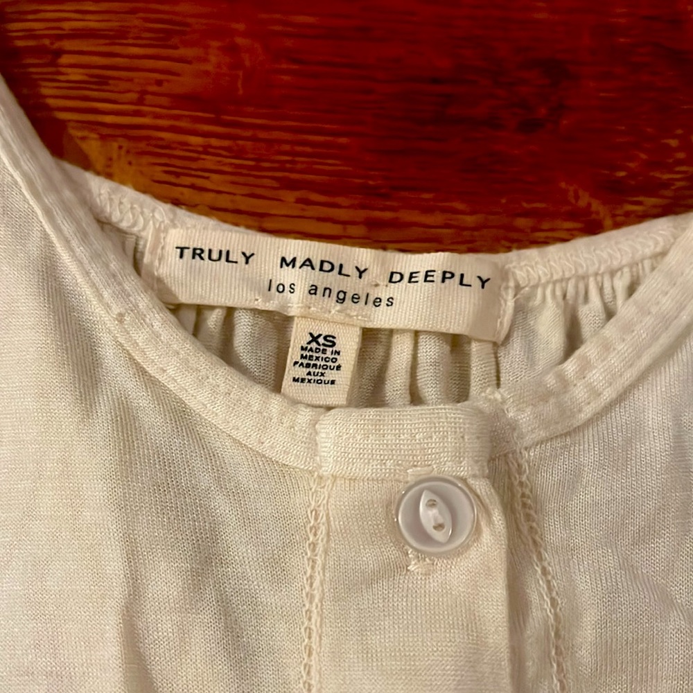 Beautiful Ecru Jersey Tank Blouse, by Truly Madly Deeply, Los Angeles.  Size XS - Picture 2 of 4